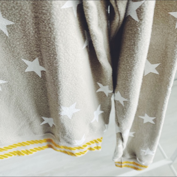 Wildfox Star Super Soft Crew Pullover Sweatshirt - Picture 4 of 7